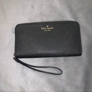♠️ Kate Spade Wristlet Wallet ♠️